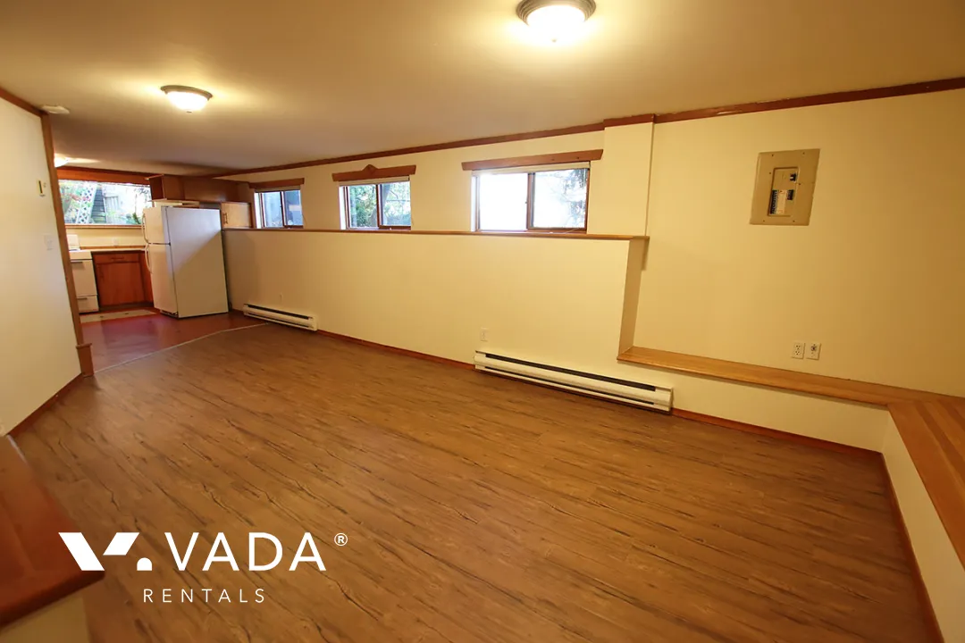 Riley Park - 1 Bedroom Basement For Rent in Vancouver at 4403 Quebec Street, Vancouver, BC