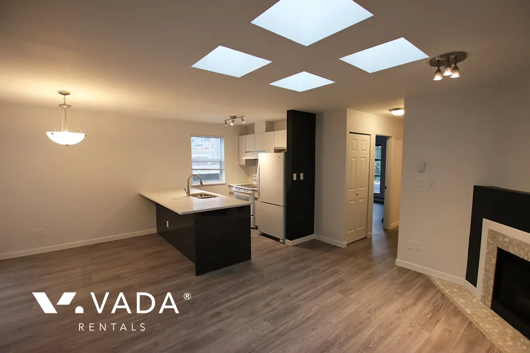 Monte Carlo in Fairview - 1 Bedroom Apartment For Rent in Vancouver at 402 - 985 West 10th Avenue, Vancouver, BC