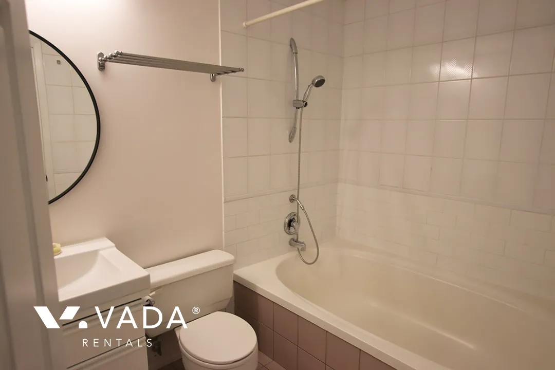 Monte Carlo in Fairview - 1 Bedroom Apartment For Rent in Vancouver at 402 - 985 West 10th Avenue, Vancouver, BC