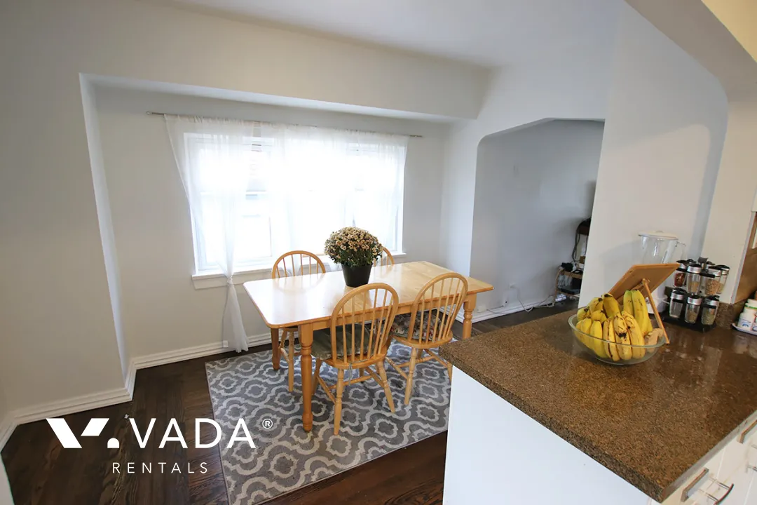 Renfrew Collingwood - 2 Bedroom House (Upper Level) For Rent in Vancouver at 3289 East 25th Avenue, Vancouver, BC