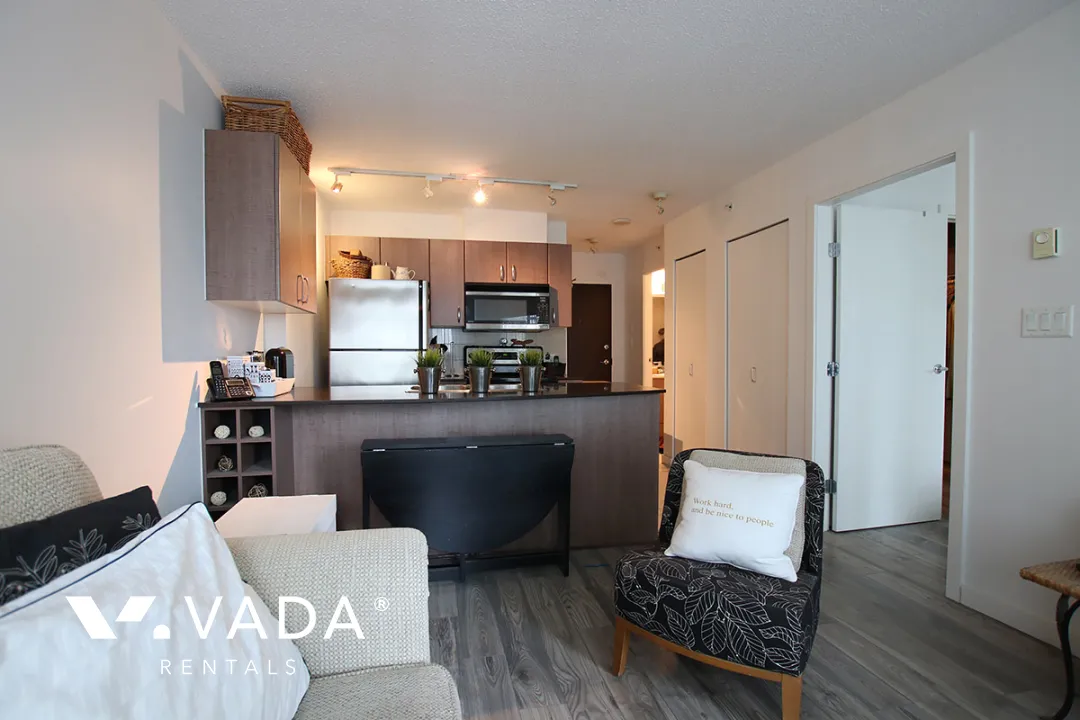 The Hudson in Downtown - 1 Bedroom Apartment For Rent in Vancouver at 1402 - 610 Granville Street, Vancouver, BC