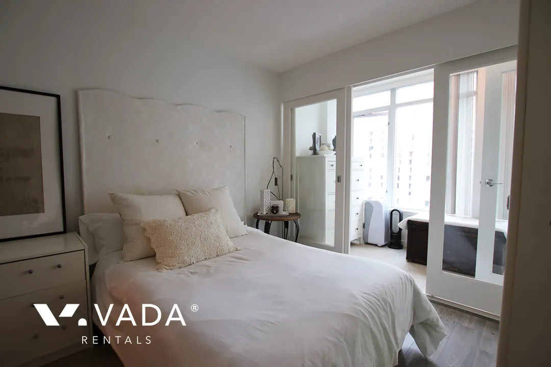 The Hudson in Downtown - 1 Bedroom Apartment For Rent in Vancouver at 1402 - 610 Granville Street, Vancouver, BC