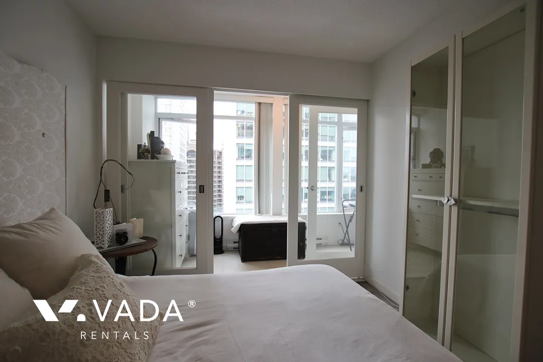 The Hudson in Downtown - 1 Bedroom Apartment For Rent in Vancouver at 1402 - 610 Granville Street, Vancouver, BC