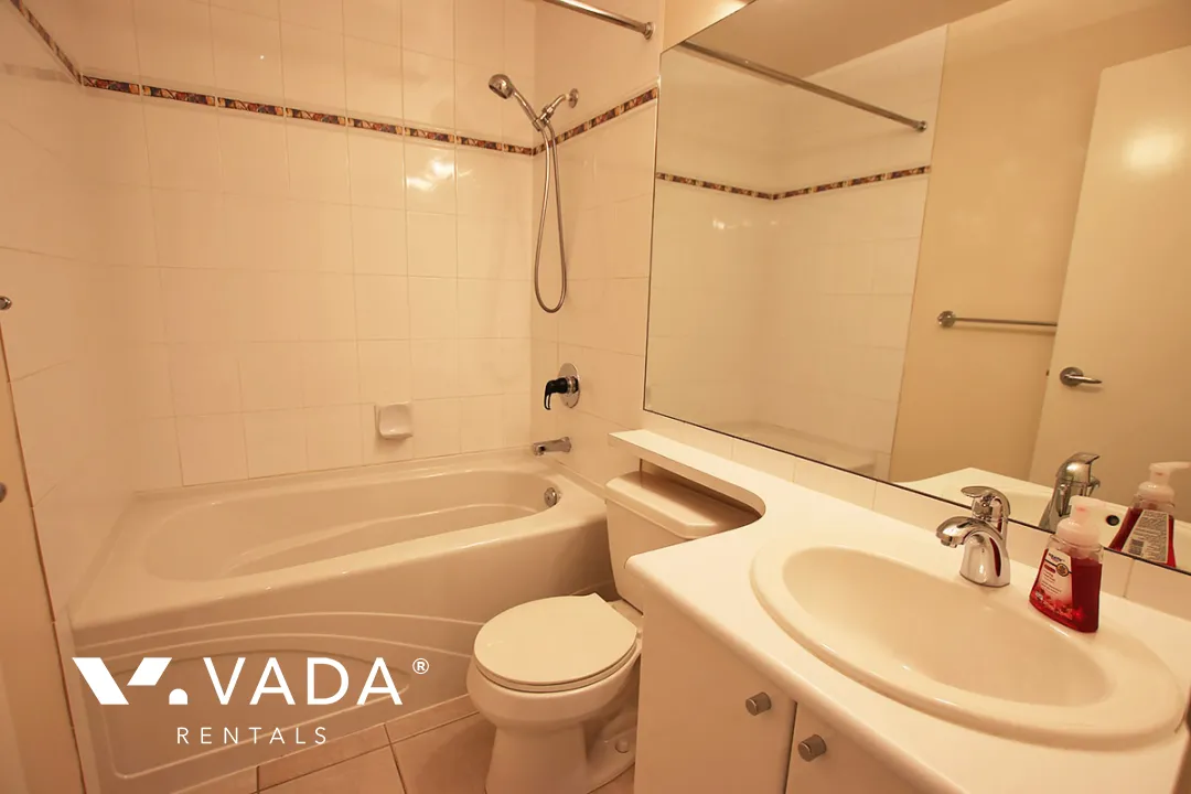 Venus in Coal Harbour - 1 Bedroom Apartment For Rent in Vancouver at 405 - 1239 West Georgia Street, Vancouver, BC