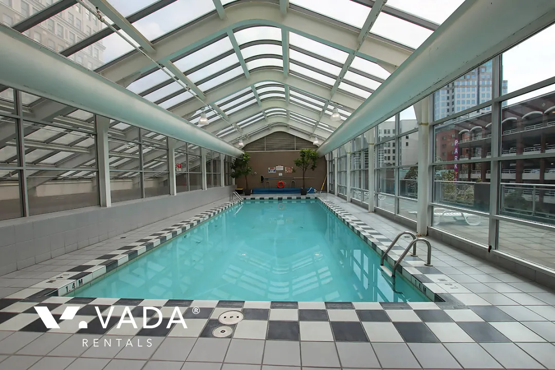 Conference Plaza in Downtown - 1 Bedroom Apartment For Rent in Vancouver at 1105 - 438 Seymour Street, Vancouver, BC