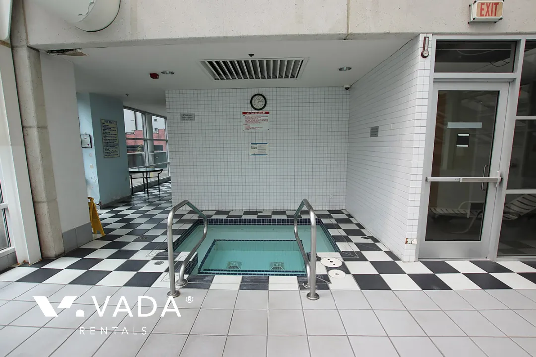 Conference Plaza in Downtown - 1 Bedroom Apartment For Rent in Vancouver at 1105 - 438 Seymour Street, Vancouver, BC