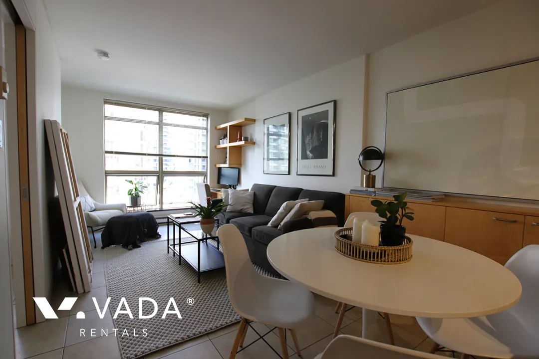 Eight One Nine in Downtown - 1 Bedroom Apartment For Rent in Vancouver at 706 - 819 Hamilton Street, Vancouver, BC