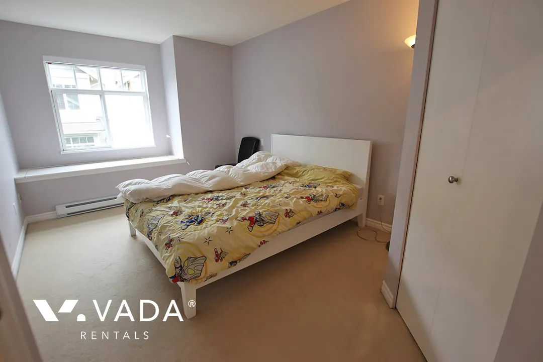 Ledgestone in Edmonds - 2 Bedroom Townhouse For Rent in Burnaby at 41 - 7488 Southwynde Avenue, Burnaby, BC