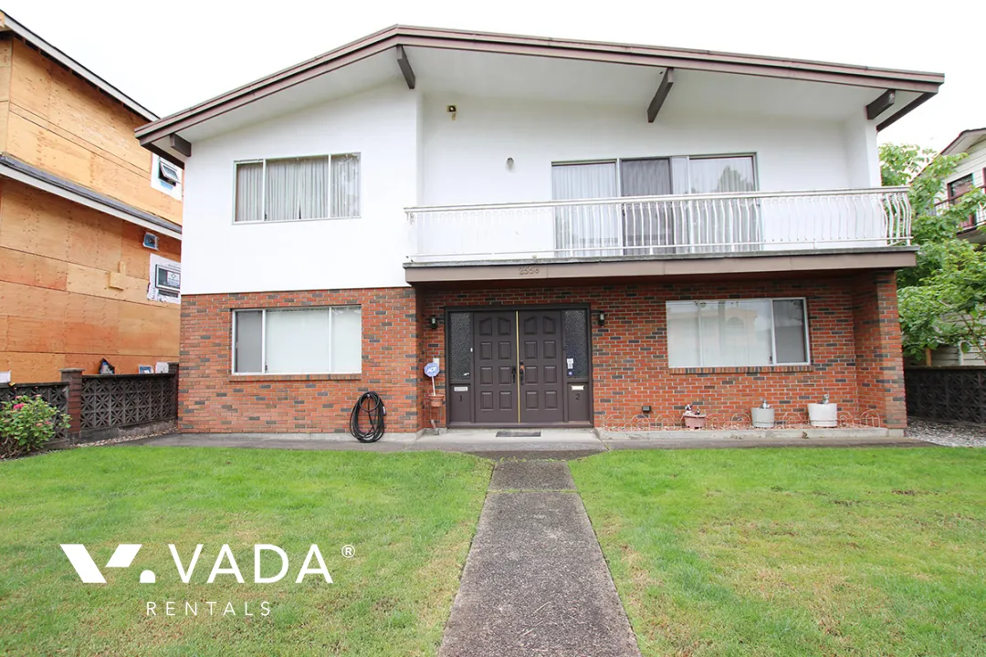 Renfrew Collingwood - 3 Bedroom Duplex For Rent in Vancouver at 2556 East 25th Avenue, Vancouver, BC