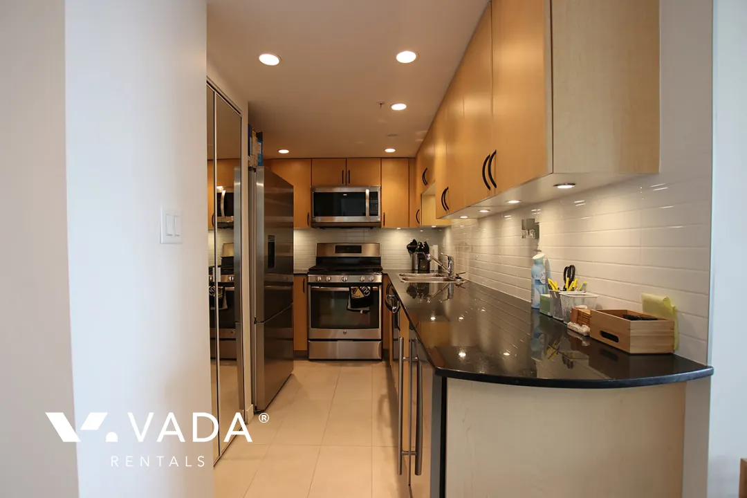 Europa in Downtown - 1 Bedroom Apartment For Rent in Vancouver at 2707 - 63 Keefer Place, Vancouver, BC