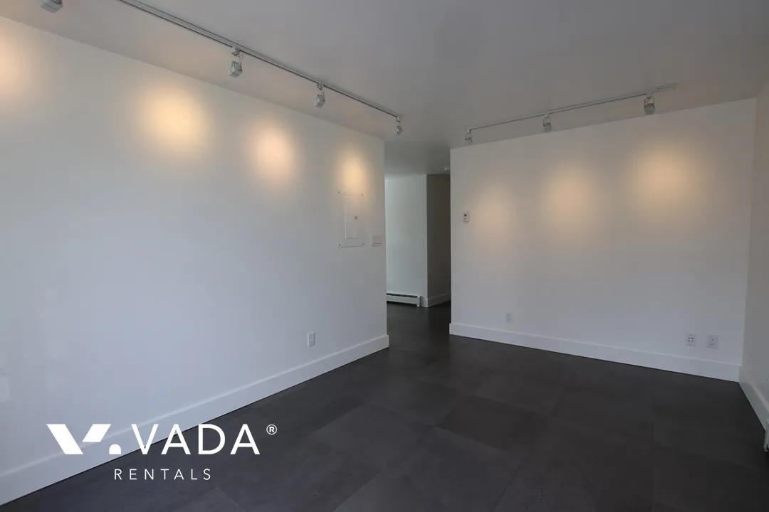 Burnaby North - 1 Bedroom Basement For Rent in Burnaby at 425B Delta Avenue, Burnaby, BC