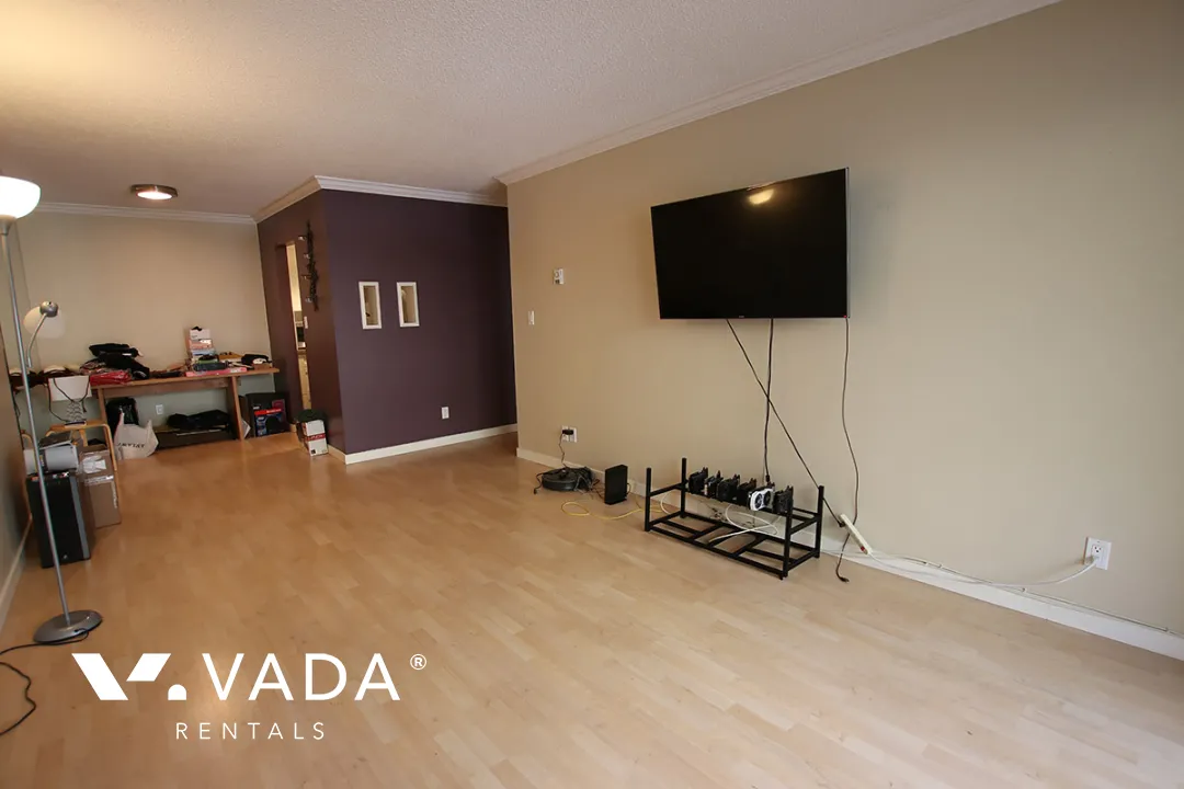 La Contessa in Grandview Woodland - 1 Bedroom Apartment For Rent in Vancouver at 209 - 1422 East 3rd Avenue, Vancouver, BC