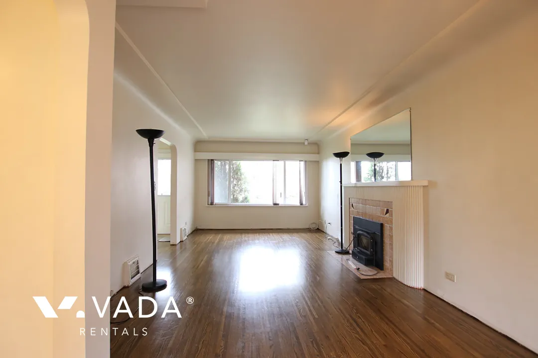 Suncrest - 3 Bedroom House (Upper Level) For Rent in Burnaby at 3807 Marine Drive, Burnaby, BC, V5J 3E3