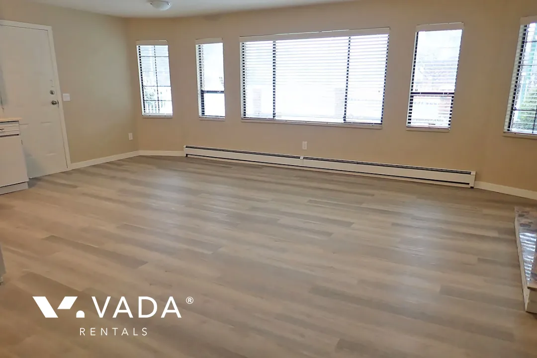 Willingdon Heights - 2 Bedroom House (Lower Level) For Rent in Burnaby at 810B Rosser Avenue, Burnaby, BC