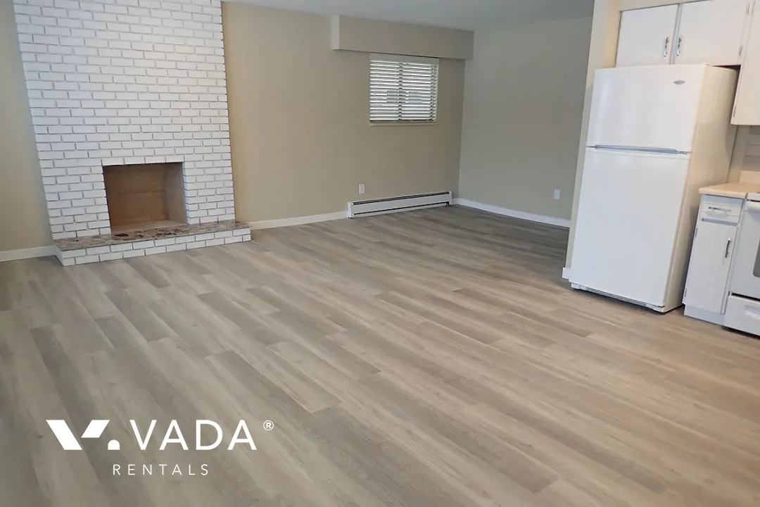 Willingdon Heights - 2 Bedroom House (Lower Level) For Rent in Burnaby at 810B Rosser Avenue, Burnaby, BC