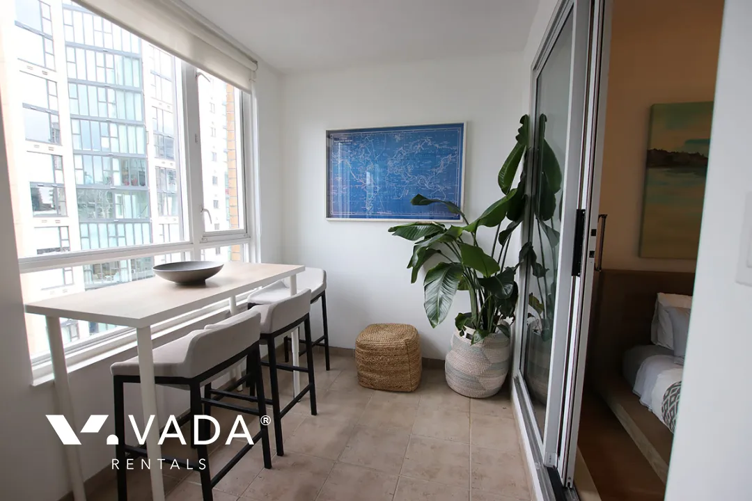 Park Plaza in Yaletown - Furnished 1 Bedroom Apartment For Rent in Vancouver at 1207 - 1188 Richards Street, Vancouver, BC