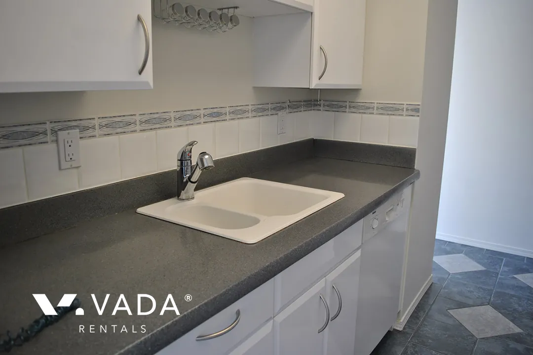 The Sandpiper in The West End - 1 Bedroom Apartment For Rent in Vancouver at 604 - 1740 Comox Street, Vancouver, BC