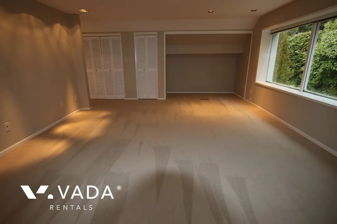 British Properties - 5 Bedroom House For Rent in West Vancouver at 1084 Eyremount Drive, West Vancouver, BC