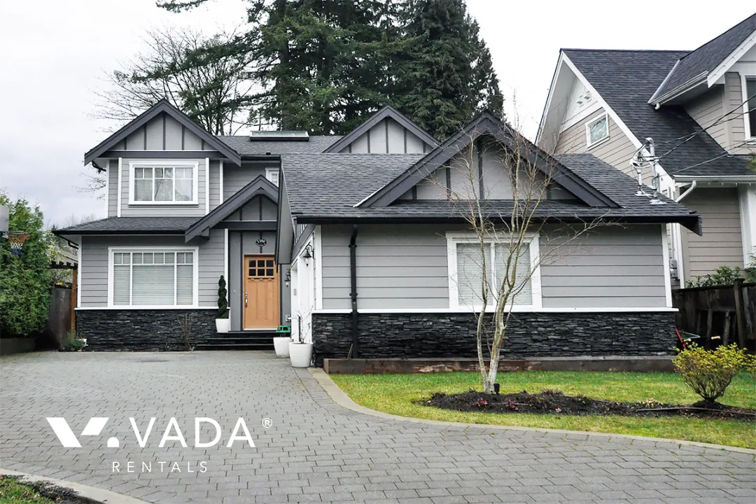 Pemberton Heights - 2 Bedroom Basement For Rent in North Vancouver at 1380 22nd Street, North Vancouver, BC