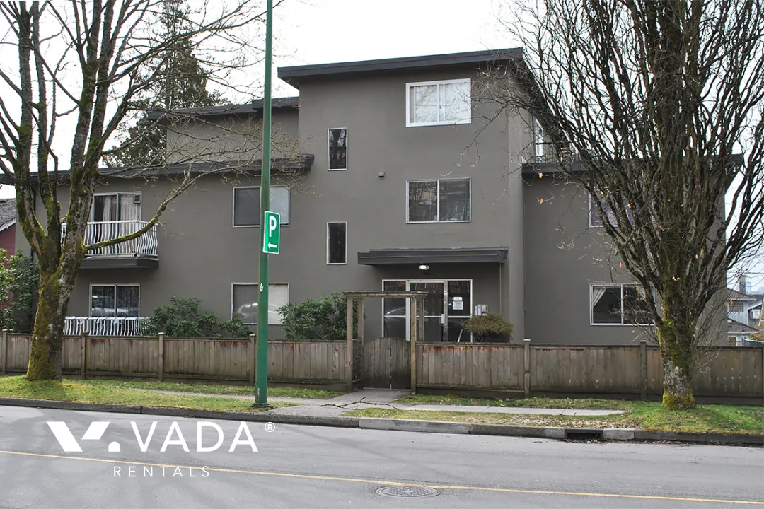 3962 Pender in Burnaby Heights - 1 Bedroom Apartment For Rent in Burnaby at 204 - 3962 Pender Street, Burnaby, BC