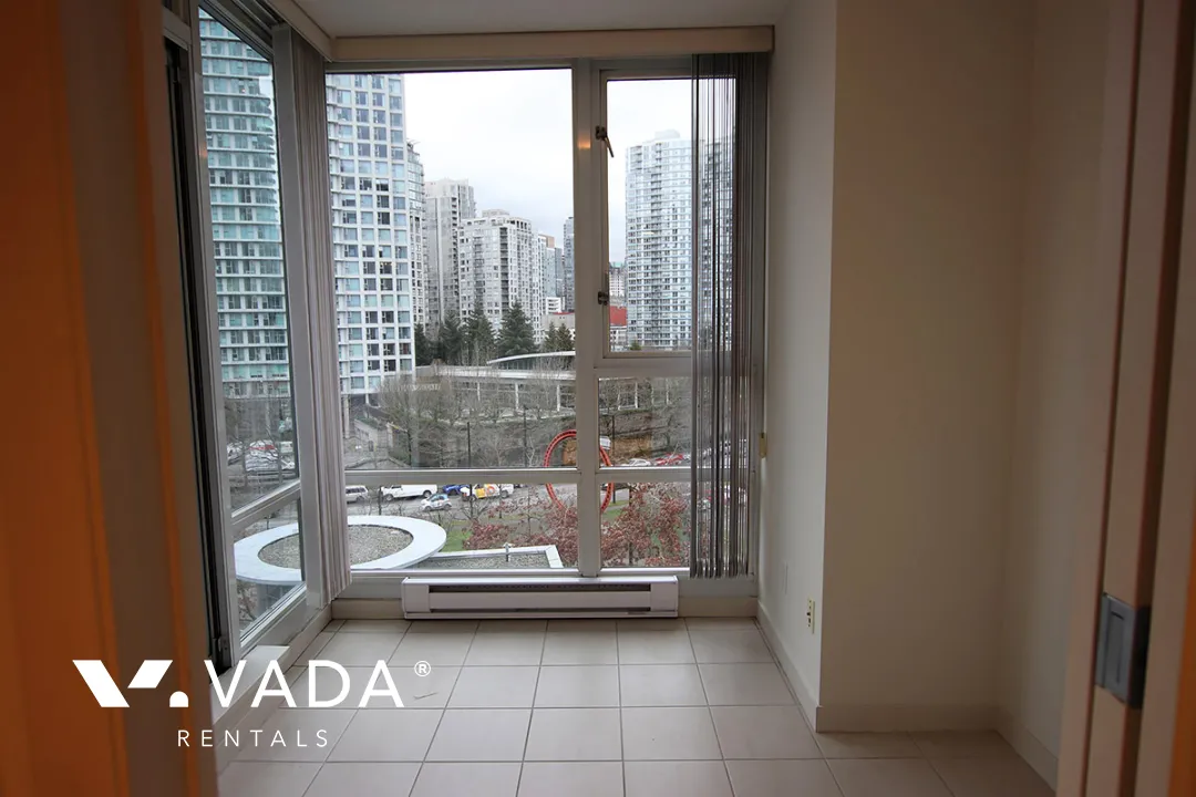 Quaywest in Yaletown - 1 Bedroom Apartment For Rent in Vancouver at 806 - 1067 Marinaside Crescent, Vancouver, BC