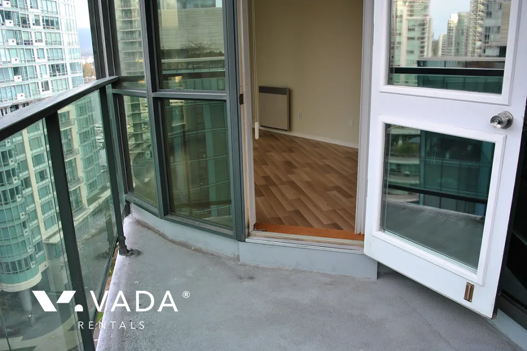 Harbourside Park in Coal Harbour - 1 Bedroom Apartment For Rent in Vancouver at 1205 - 588 Broughton Street, Vancouver, BC