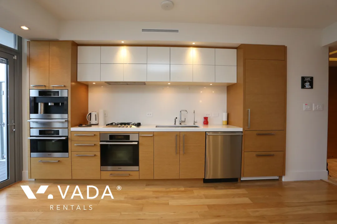 Private Residences at Hotel Georgia in Downtown - 1 Bedroom Apartment For Rent in Vancouver at 3503 - 667 Howe Street, Vancouver, BC, V6C 0B5