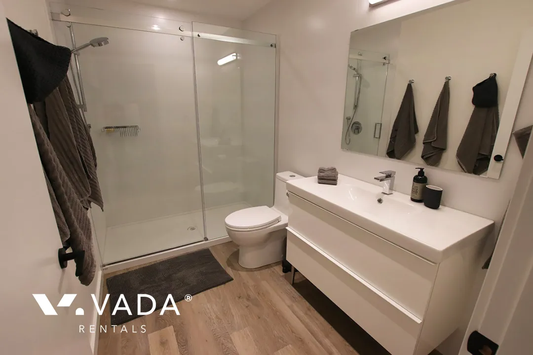Point Grey - Furnished 2 Bedroom Garden Suite For Rent in Vancouver at 3995 West 23rd Avenue, Vancouver, BC
