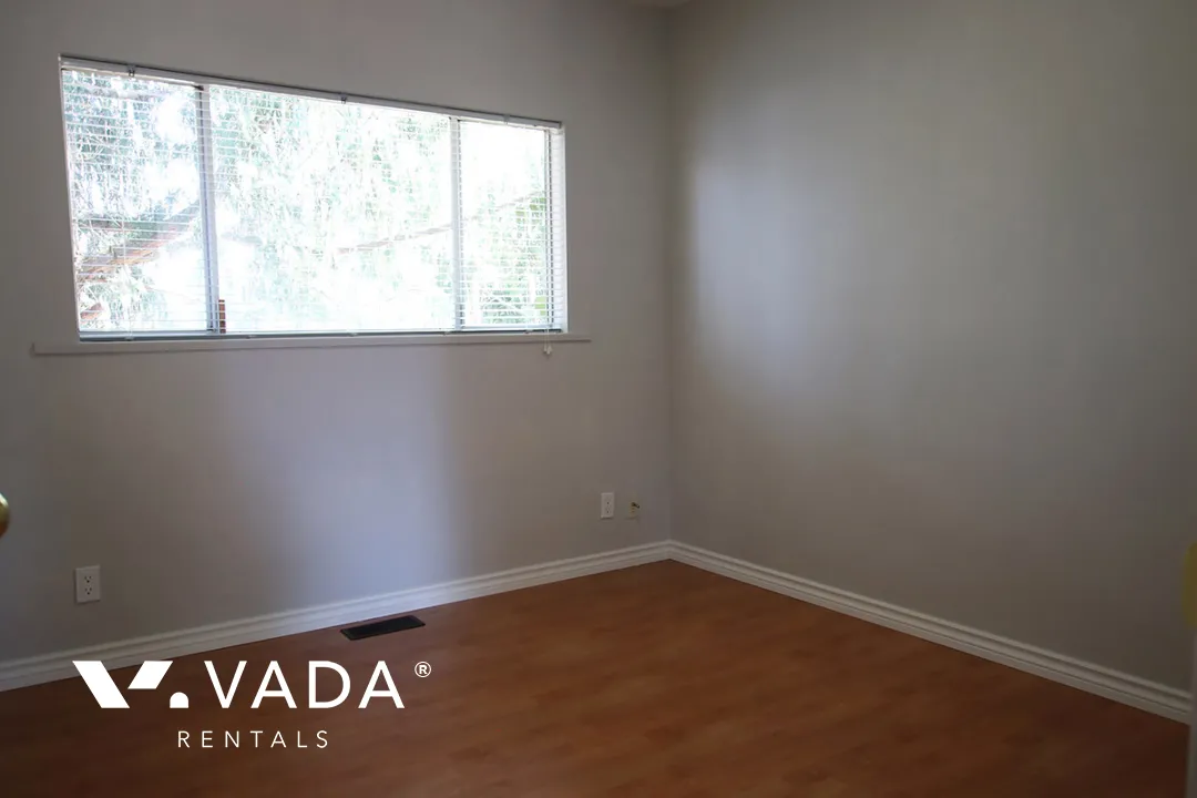 Renfrew Collingwood - 3 Bedroom House (Upper Level) For Rent in Vancouver at 4980A Chatham Street, Vancouver, BC
