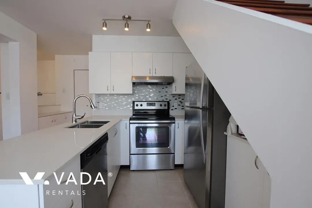 Broadway Crest in Mount Pleasant East - 2 Bedroom Apartment For Rent in Vancouver at 313 - 418 East Broadway, Vancouver, BC