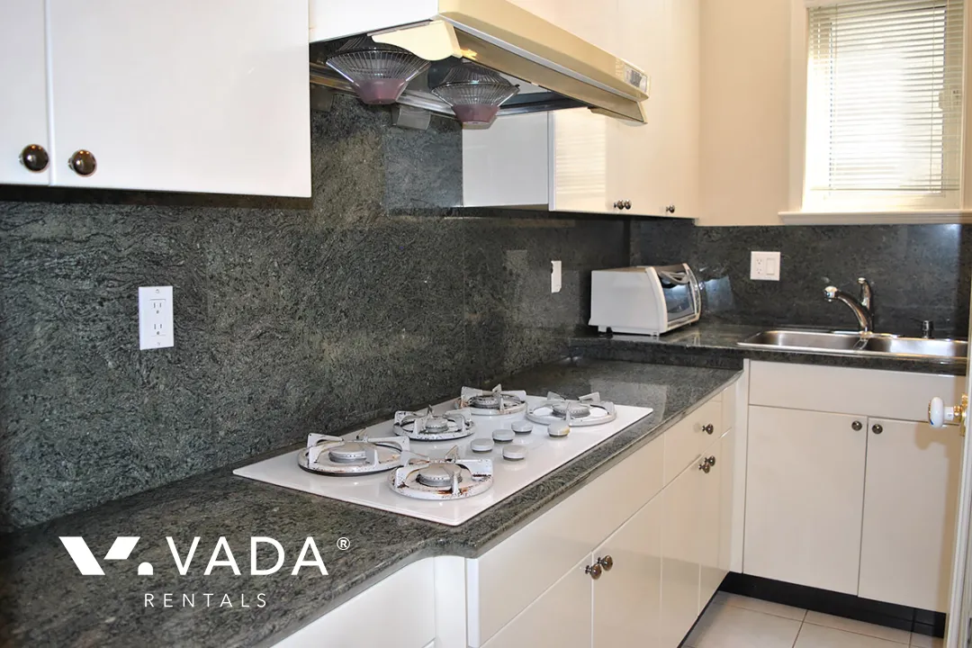 Dunbar - 5 Bedroom House For Rent in Vancouver at 3250 West 24th Avenue, Vancouver, BC, V6L 1R9