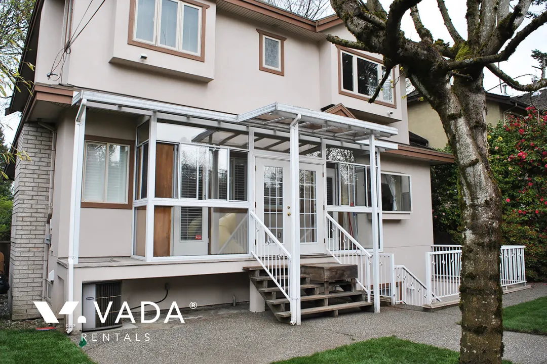 Dunbar - 5 Bedroom House For Rent in Vancouver at 3250 West 24th Avenue, Vancouver, BC, V6L 1R9