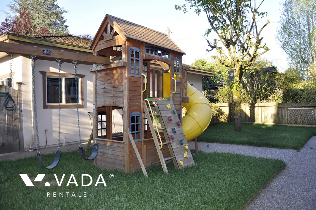 Dunbar - 5 Bedroom House For Rent in Vancouver at 3250 West 24th Avenue, Vancouver, BC, V6L 1R9