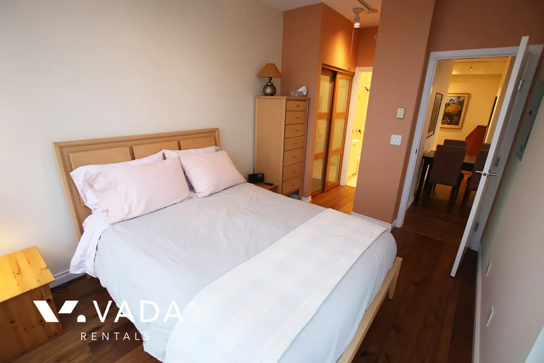 Venus in Downtown - 2 Bedroom Apartment For Rent in Vancouver at 2604 - 1239 West Georgia Street, Vancouver, BC