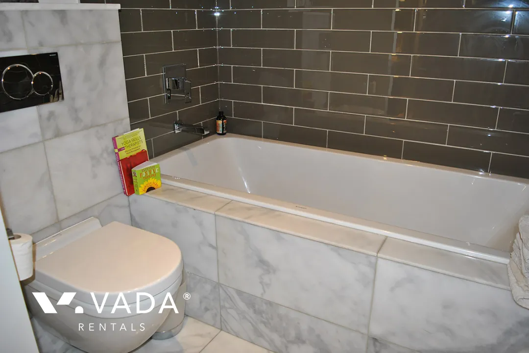 Binning Tower in UBC - 3 Bedroom Apartment For Rent in Vancouver at 1507 - 3355 Binning Road, Vancouver, BC