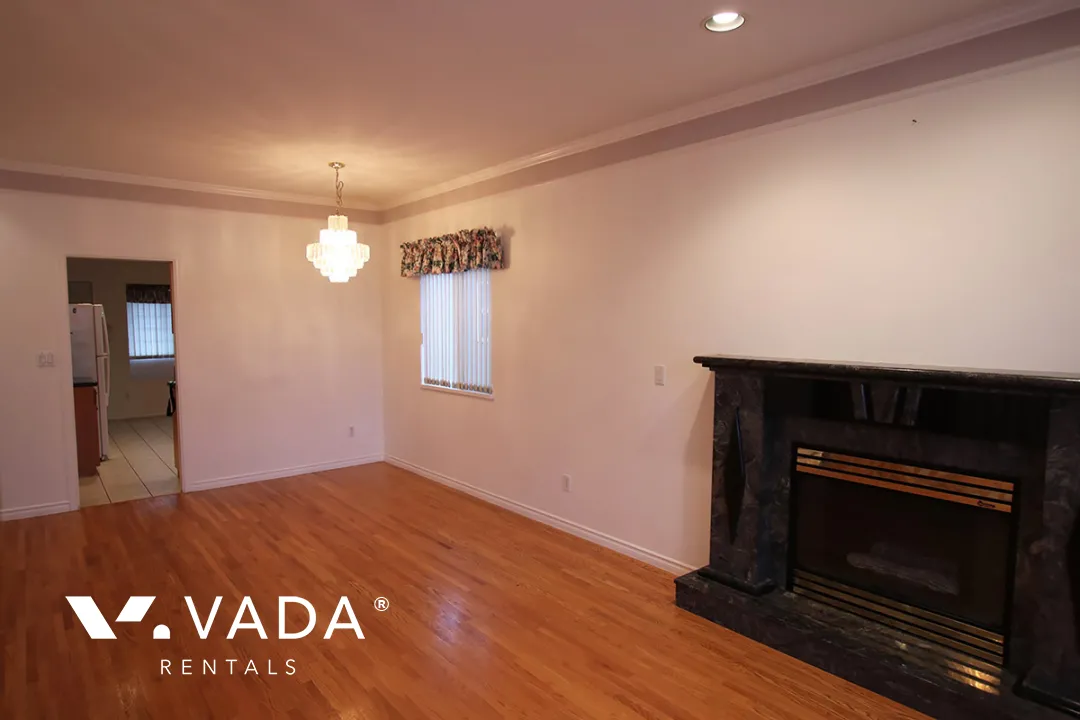 Renfrew Collingwood - 3 Bedroom House (Upper Level) For Rent in Vancouver at 2471 East 34th Avenue, Vancouver, BC