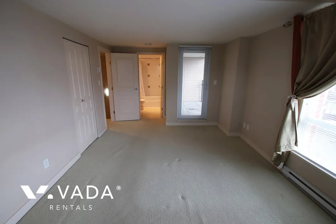 King Edward Village in Kensington - 3 Bedroom Townhouse For Rent in Vancouver at 1480 Cedar Cottage Mews, Vancouver, BC