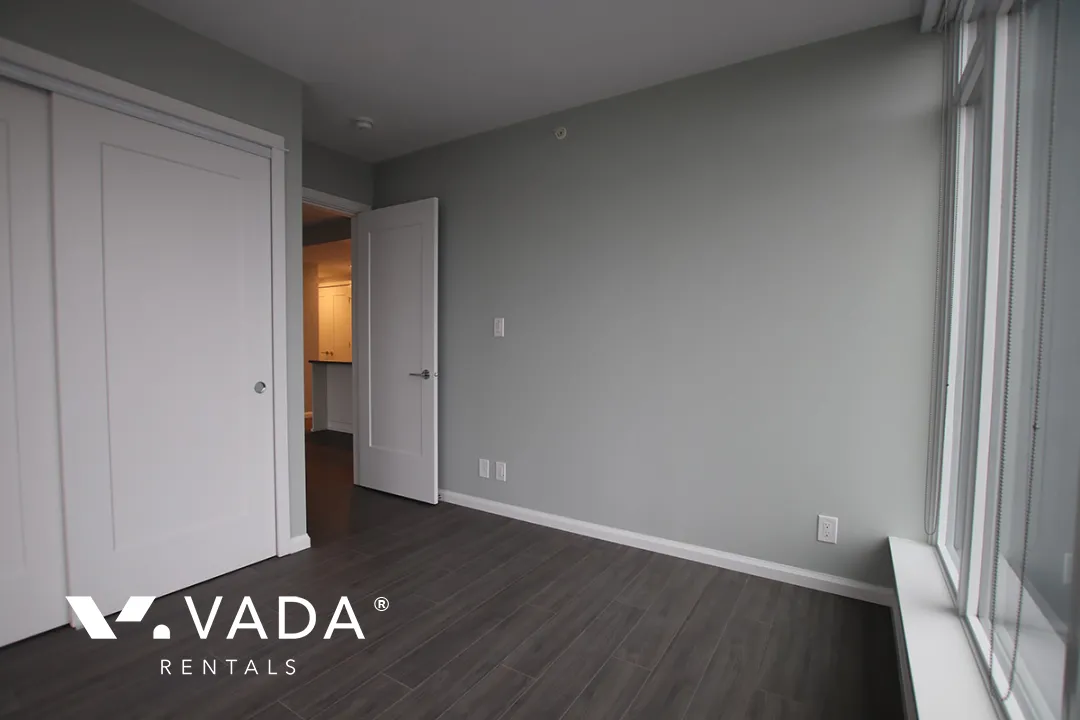 Crown in Coquitlam West - Unfurnished, 3 Bed 2 Bath Apartment For Rent at 1309 - 520 Como Lake, Coquitlam Crown in Coquitlam West - Unfurnished, 3 Bed 2 Bath Apartment For Rent at 1309 - 520 Como Lake, Coquitlam