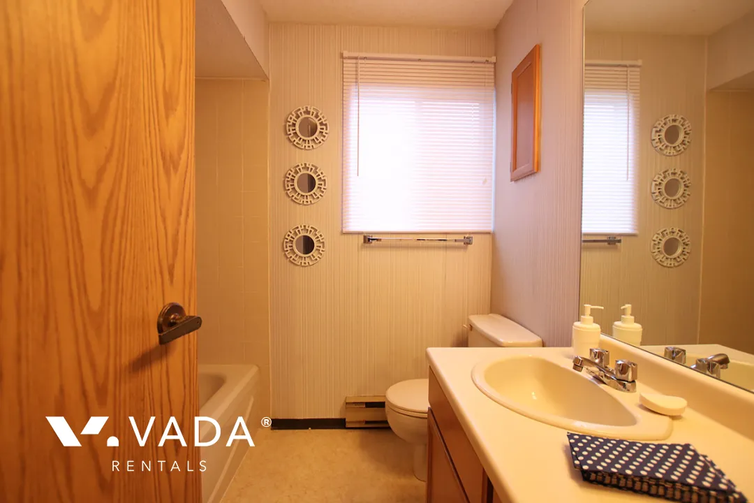 Maple Tree Lane in Woodwards - 3 Bedroom Townhouse For Rent in Richmond at 10 - 6245 Sheridan Road, Richmond, BC