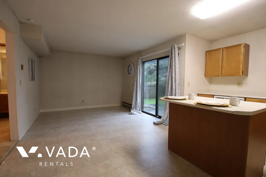 Maple Tree Lane in Woodwards - 3 Bedroom Townhouse For Rent in Richmond at 10 - 6245 Sheridan Road, Richmond, BC