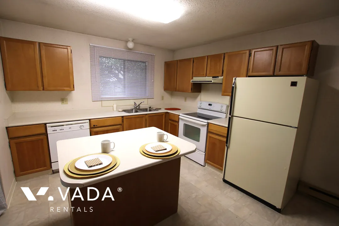 Maple Tree Lane in Woodwards - 3 Bedroom Townhouse For Rent in Richmond at 10 - 6245 Sheridan Road, Richmond, BC