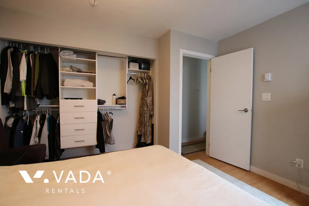 Heather Park in Fairview - 1 Bedroom Apartment For Rent in Vancouver at 17 - 704 West 7th Avenue, Vancouver, BC