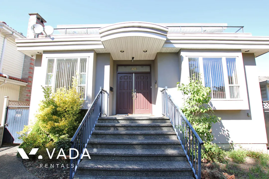 Victoria Fraserview - 2 Bedroom House (Upper Level) For Rent in Vancouver at 425 East 64th Avenue, Vancouver, BC