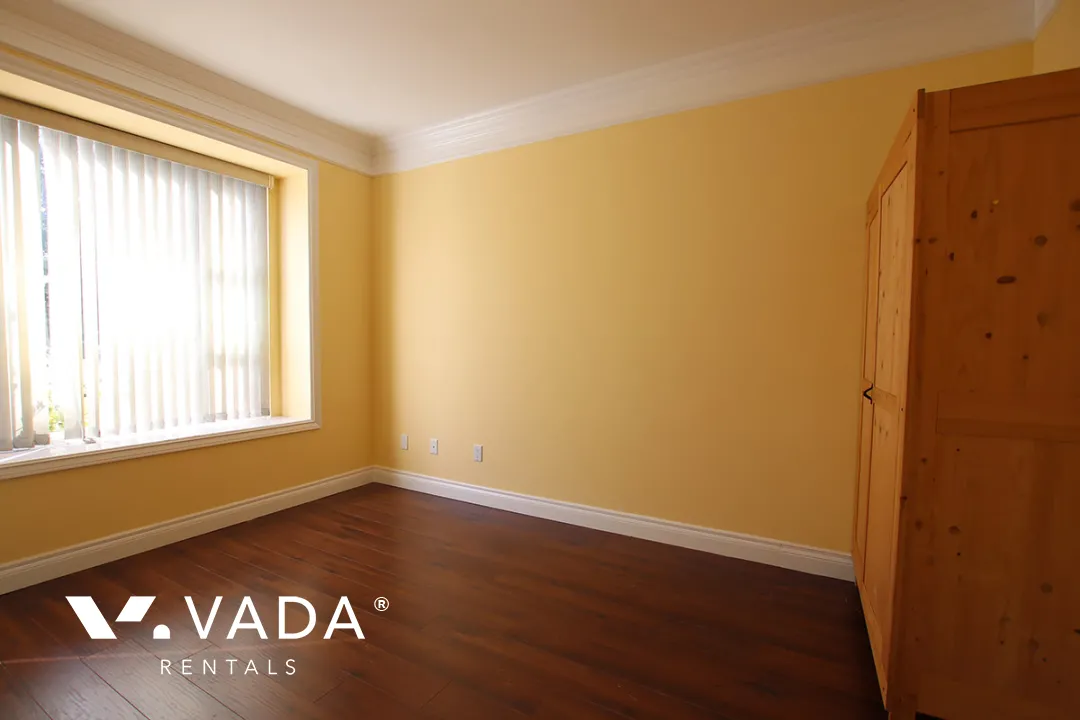 Victoria Fraserview - 2 Bedroom House (Upper Level) For Rent in Vancouver at 425 East 64th Avenue, Vancouver, BC