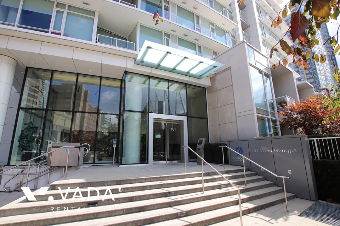 Cosmo in Downtown - 1 Bedroom Apartment For Rent in Vancouver at 810 - 161 West Georgia Street, Vancouver, BC