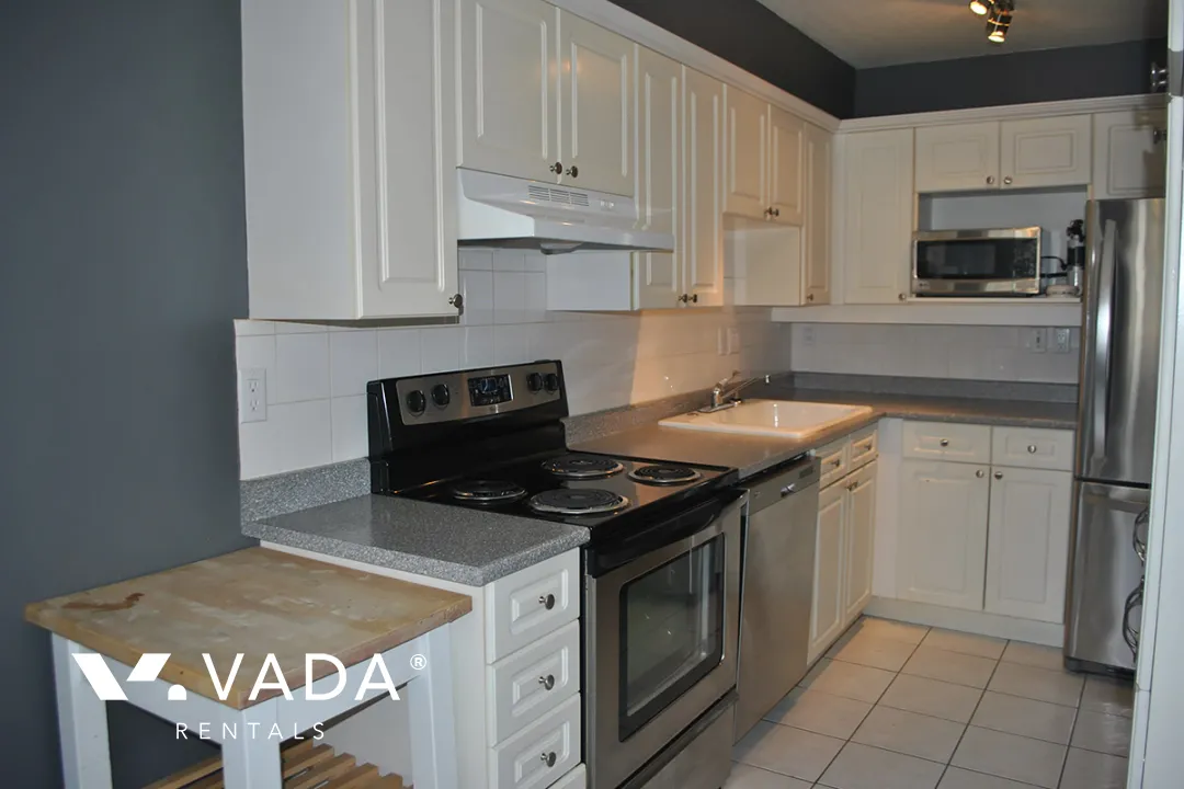 lLLAHEE in Norgate - 3 Bedroom Townhouse For Rent in North Vancouver at 203 - 1513 Bowser Avenue North, North Vancouver, BC