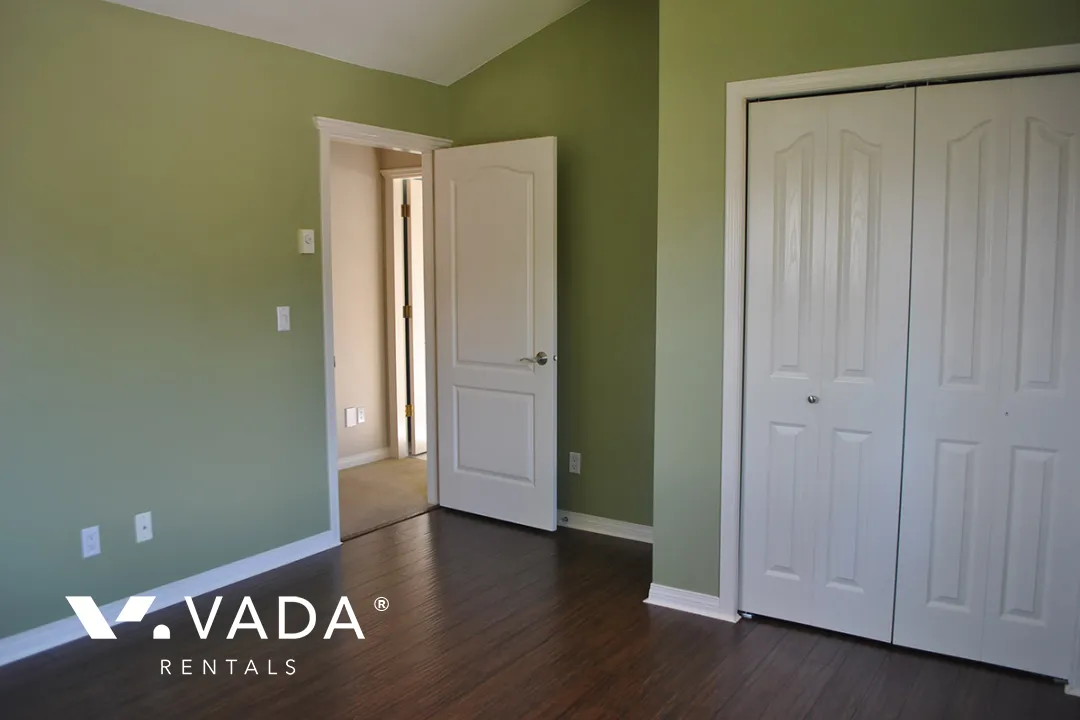 lLLAHEE in Norgate - 3 Bedroom Townhouse For Rent in North Vancouver at 203 - 1513 Bowser Avenue North, North Vancouver, BC