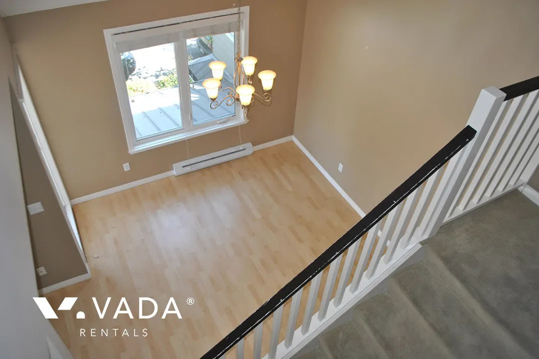 lLLAHEE in Norgate - 3 Bedroom Townhouse For Rent in North Vancouver at 203 - 1513 Bowser Avenue North, North Vancouver, BC