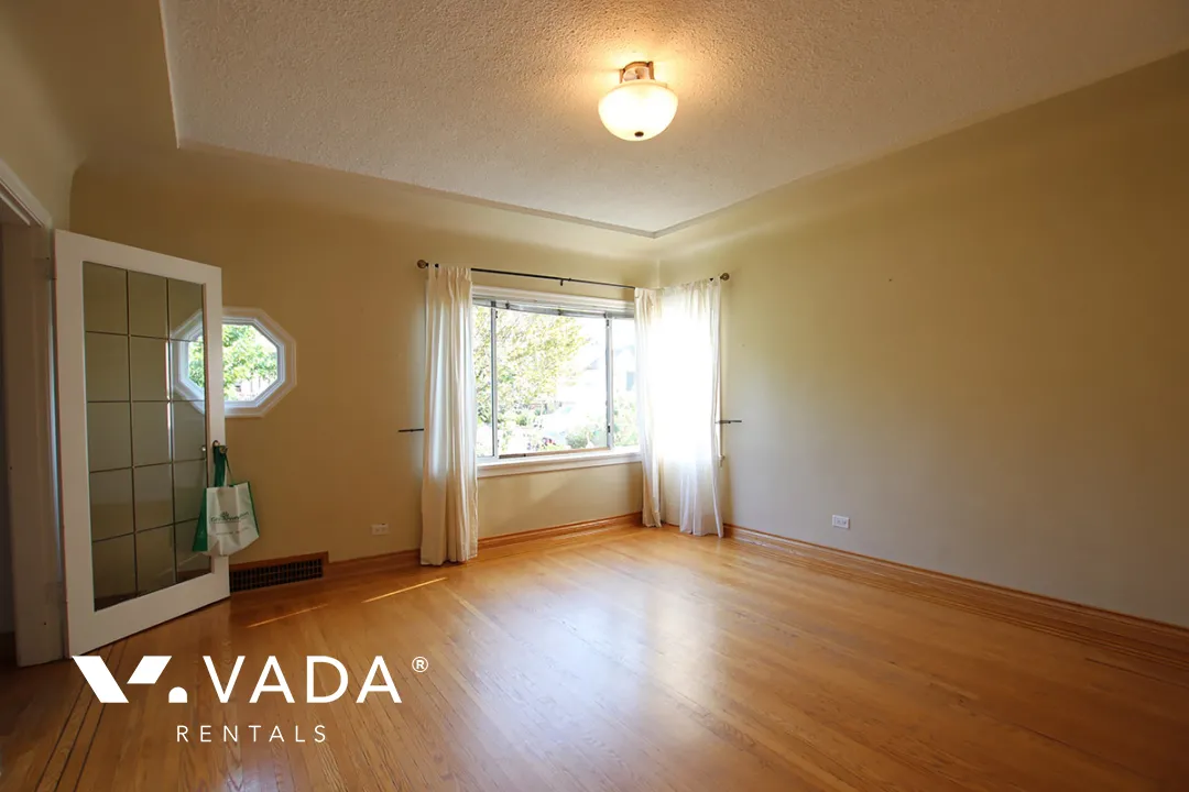 Hastings Sunrise - 4 Bedroom House For Rent in Vancouver at 2812 Adanac Street, Vancouver, BC
