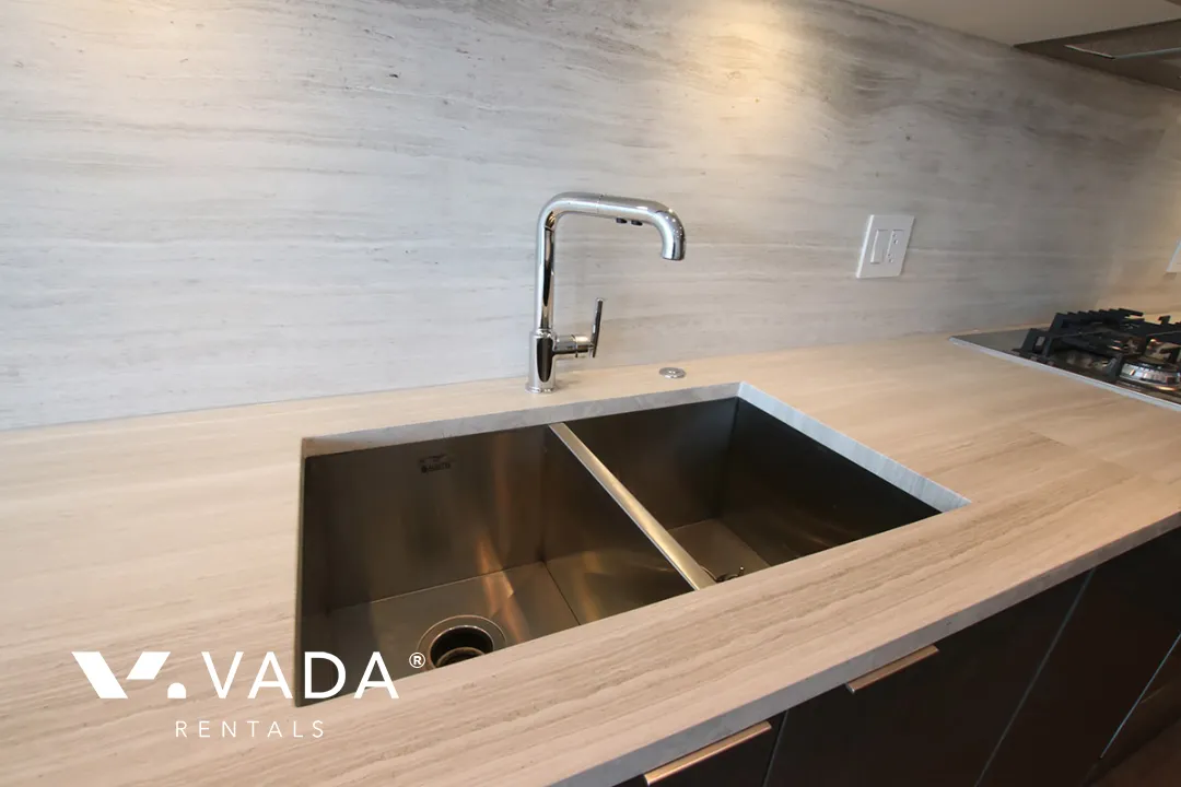 CentreView in Central Lonsdale - 1 Bedroom Apartment For Rent in North Vancouver at 1208 - 125 14th Street East, North Vancouver, BC